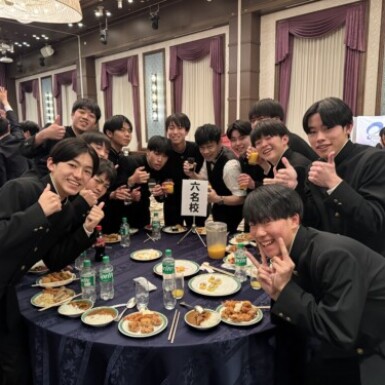 写真：第22期生卒業パーティー（目）